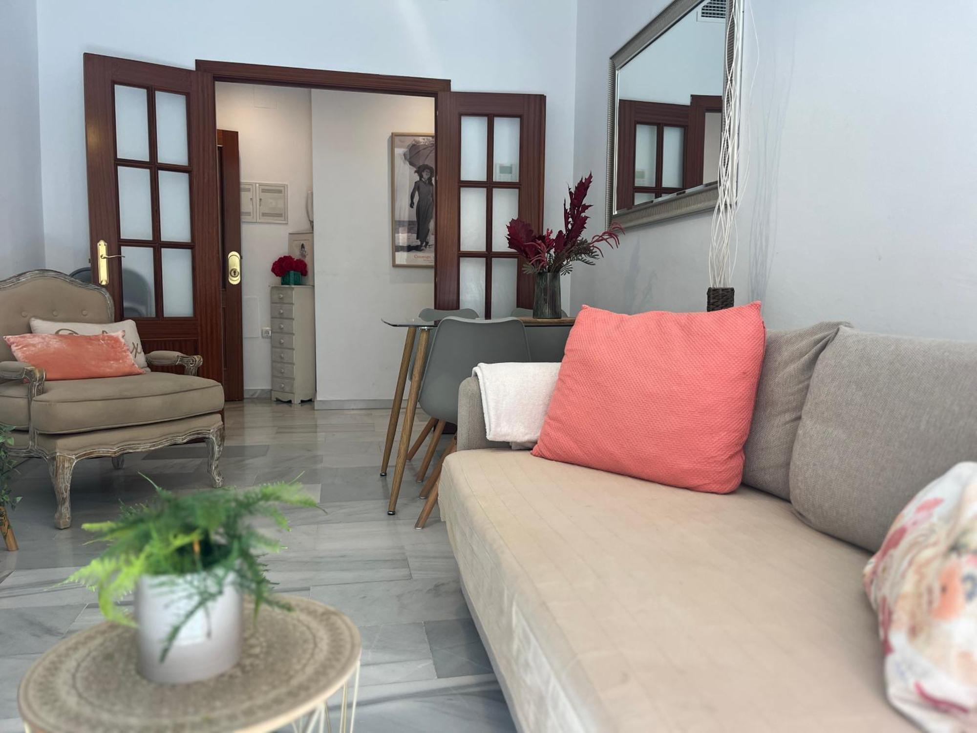 Homely Malaga Atarazanas Exterior foto